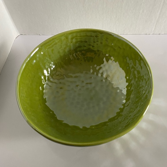 Green Textured Ceramic 8” Bowl - Made in ITALY - Picture 4 of 9